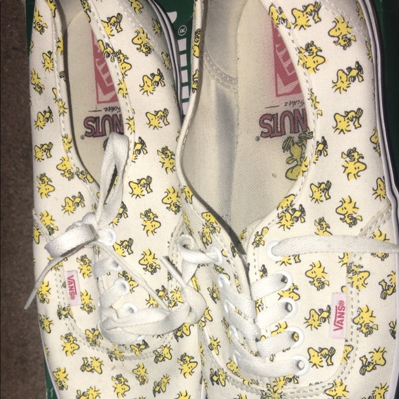 Vans ‘Woodstock’ X Peanuts Medium condition